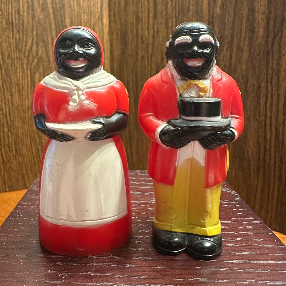 Vintage Red and Yellow Salt & Pepper Shakers, 1940-1950, F&F Mold and Die Works